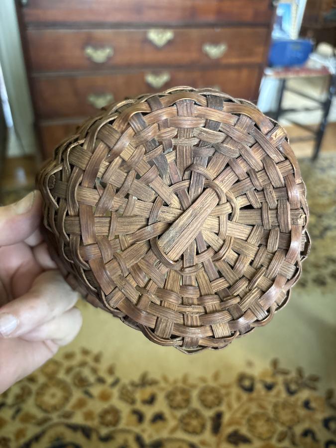 19th century small splinter basket great patina