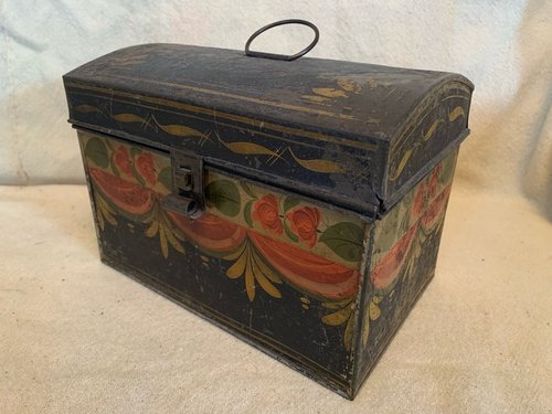 19th c. Large Amer. Toleware Decorated Doc. Box