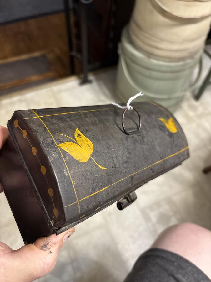 Early 19th. C. Toleware tulip design document box