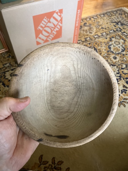 18th century chestnut bee-hive bowl 7 inch super