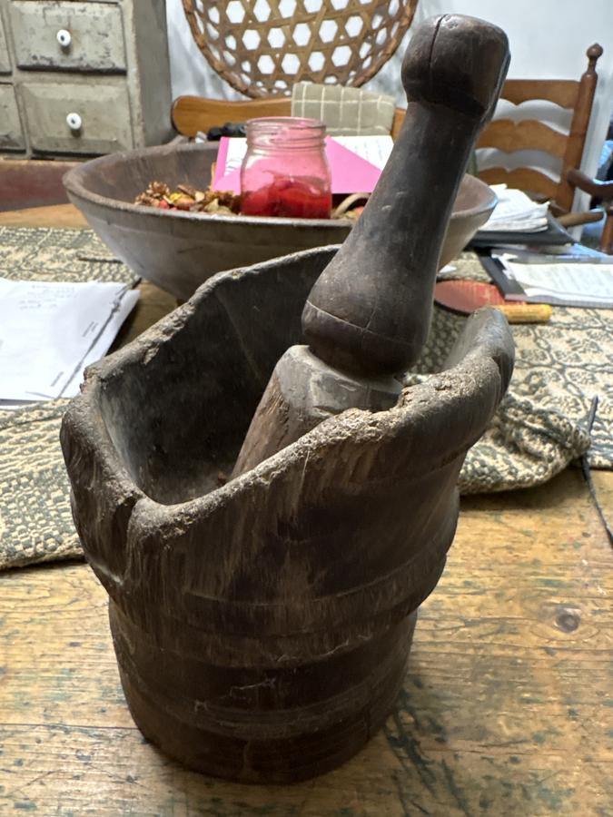 17th century walnut dry surface mortar & pestle