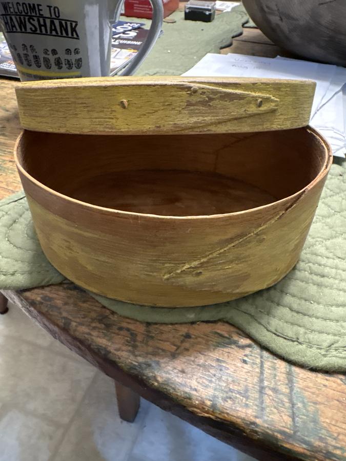 Shaker copper tack oval pantry box w Crome yellow