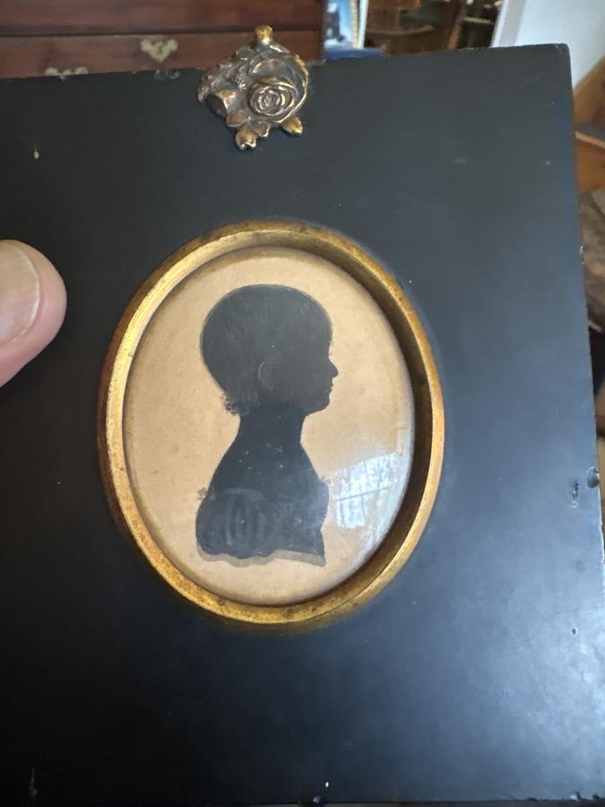 Early 19th century girl silloutte dated 1819