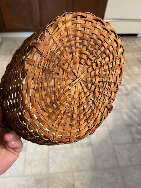 Outstanding 19th Century Shaker Splint Basket