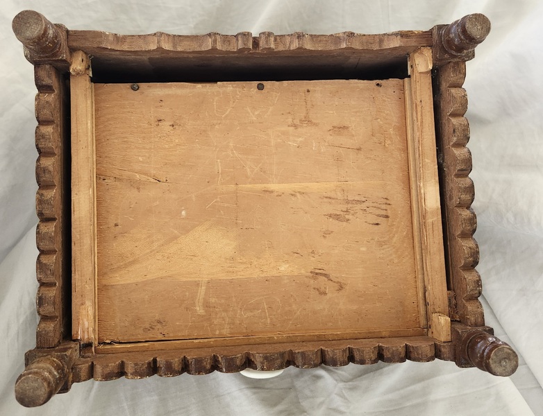 **Antique Harlequin Design 2 Tier Sewing Stand
