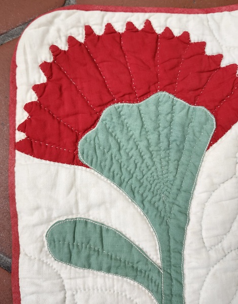 **Vintage Appliqued Cockscomb Doll Quilt