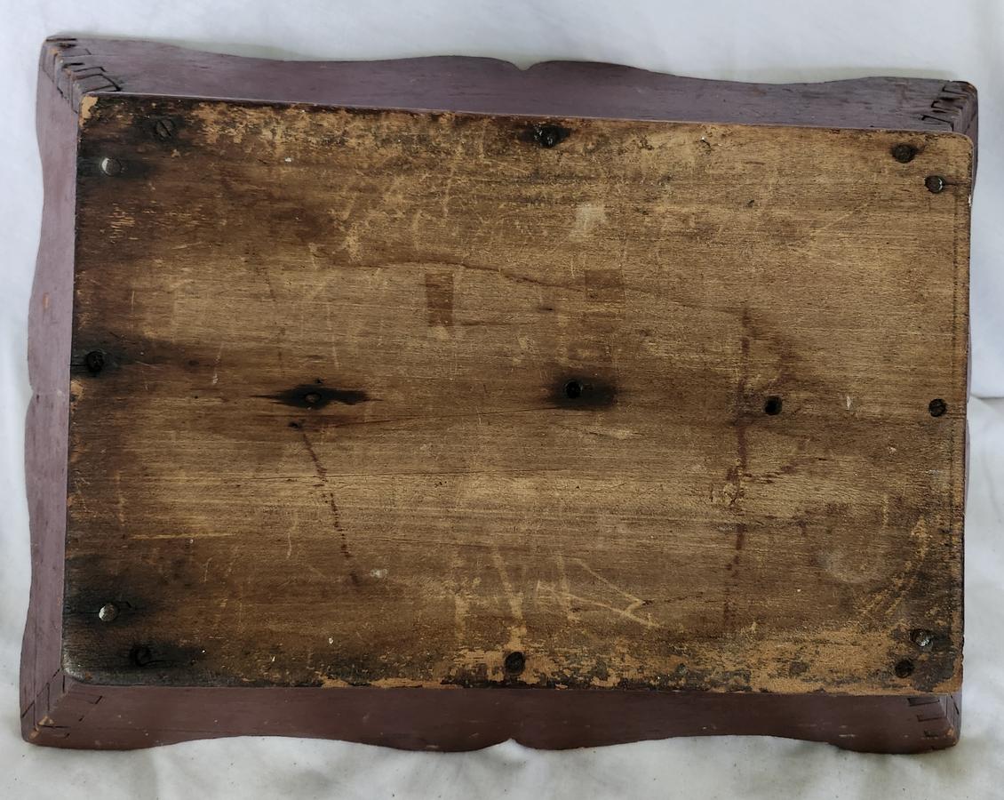 19th C. Knife Box w/Scalloped Design & Orig. Paint
