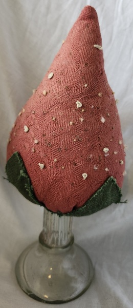 **Authentic Antq.Strawberry Make-Do Pin Cushion#2