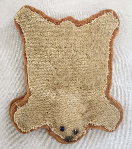 **Antique Polar Bear Rug Pen Wipe or Dollhouse Rug