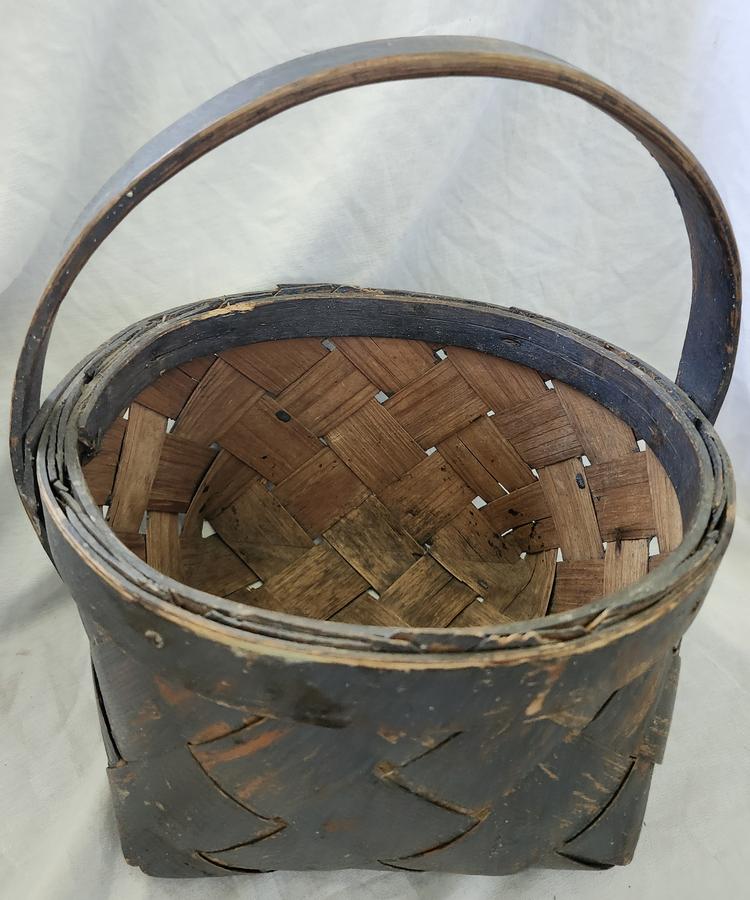 Antq. "J. Lindberg" Basket in Orig. Blue Paint