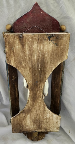 Vntg. S American Folk Art Nicho w/Jesus & Apostles