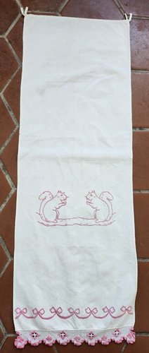 Antique ca. 1900 PA. Squirrel Design Show Towel