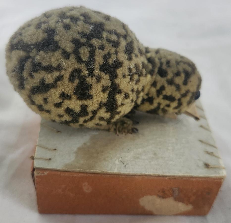 Antique Folk Art Baby Chick Pin Cushion/Pin Keep
