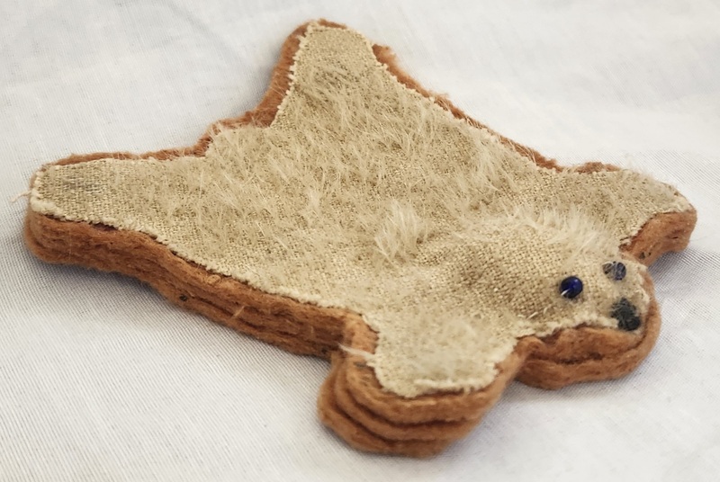 **Antique Polar Bear Rug Pen Wipe or Dollhouse Rug