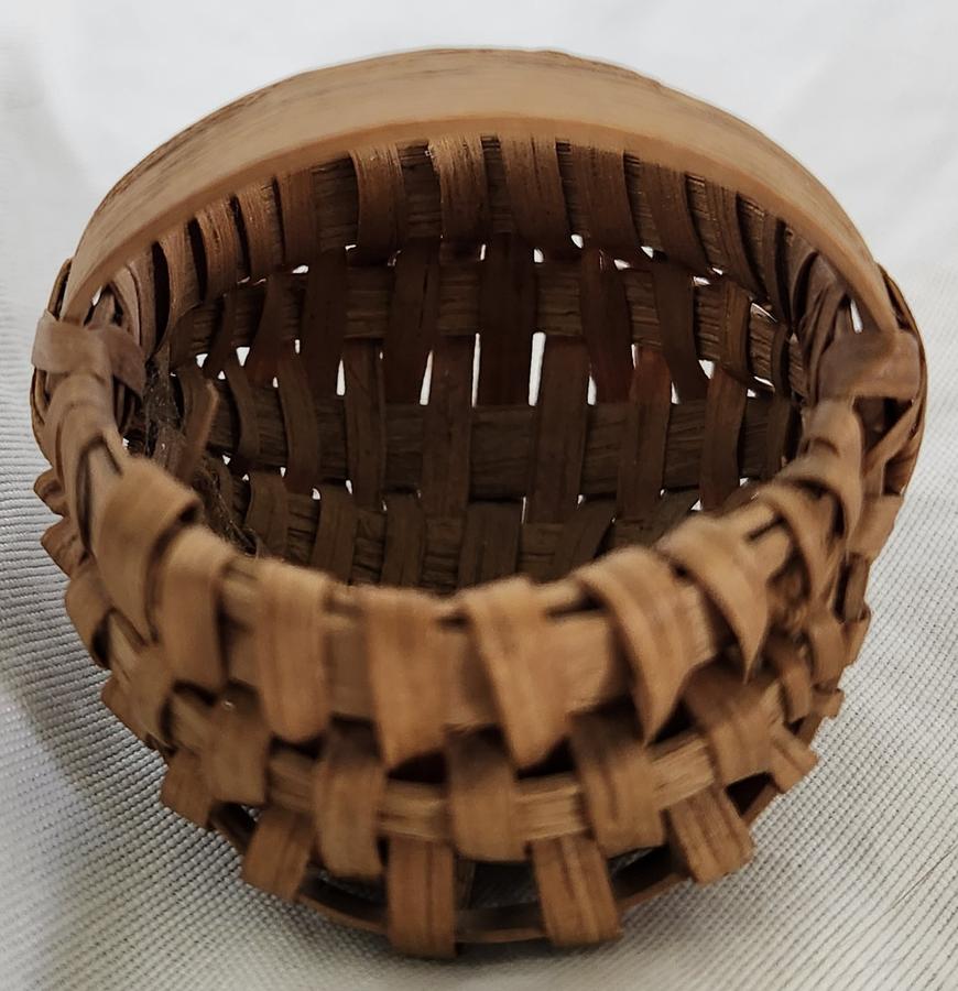 Tiny 1 1/2" Antique Folk Art Buttocks Basket