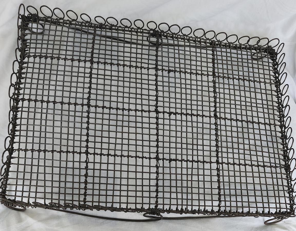 Lg. Vintage Folk Art Twisted Wire Tray