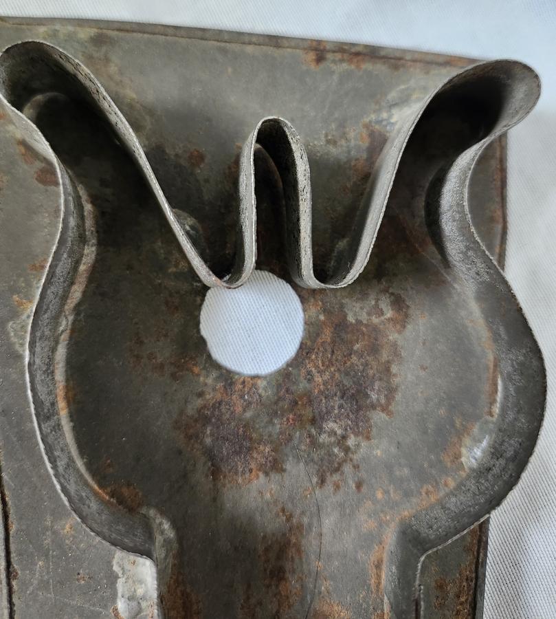 19th C. PA. Tulip Cookie Cutter - Goff #2