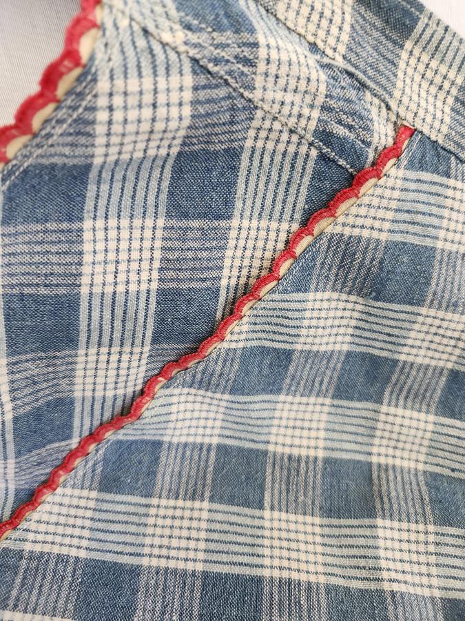Near Mint Antique PA. Homespun Apron w/Bone Button