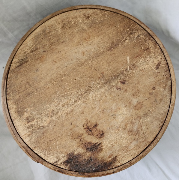 **Antq. PA. Primitive Faux Painted Pantry Band Box