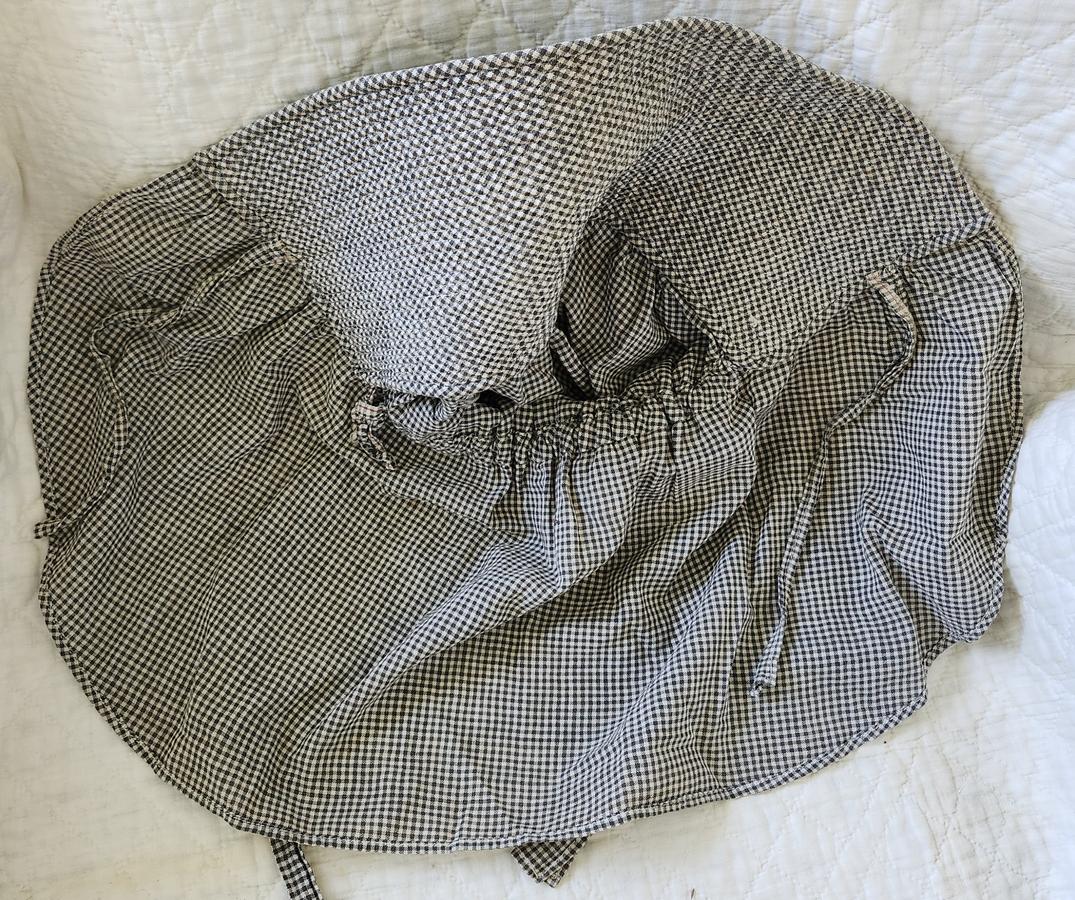 Vintage Black & White check Prairie Bonnet