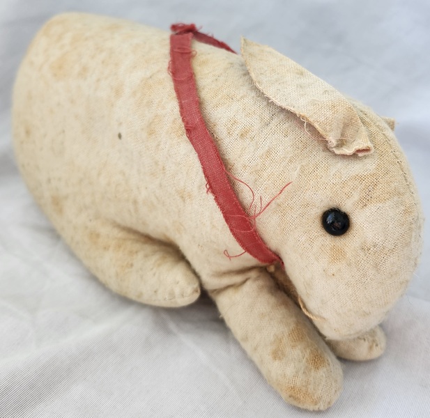 **Early White Wool Stuffed Rabbit