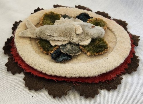 **Rare 19th C. Folk Art Fish on Platter Pen Wipe