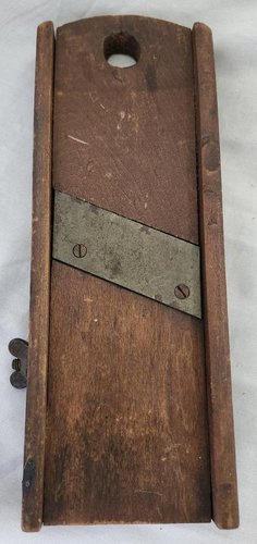 **Antique Prim. Miniature Kraut Cutter/Slaw Board