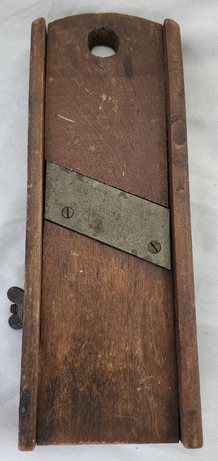 **Antique Prim. Miniature Kraut Cutter/Slaw Board