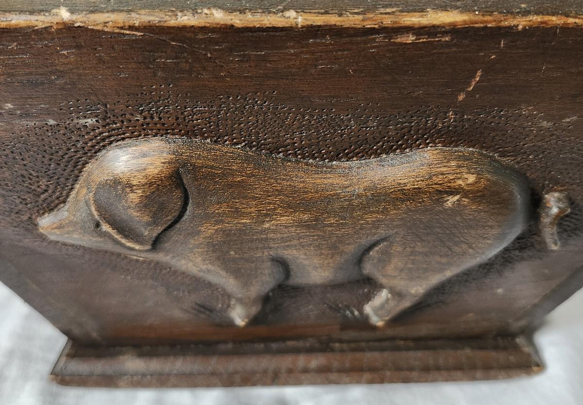 Antq. Folk Art Truffle Hunting Basket w/Carved Pig