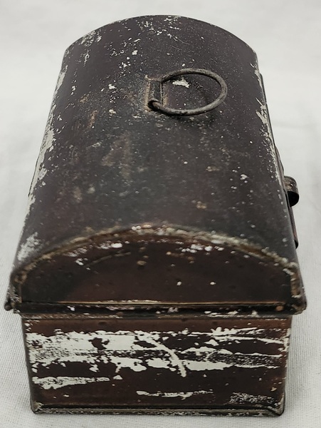 **Antq. Mini Tole Painted & Japanned Dome Top Box