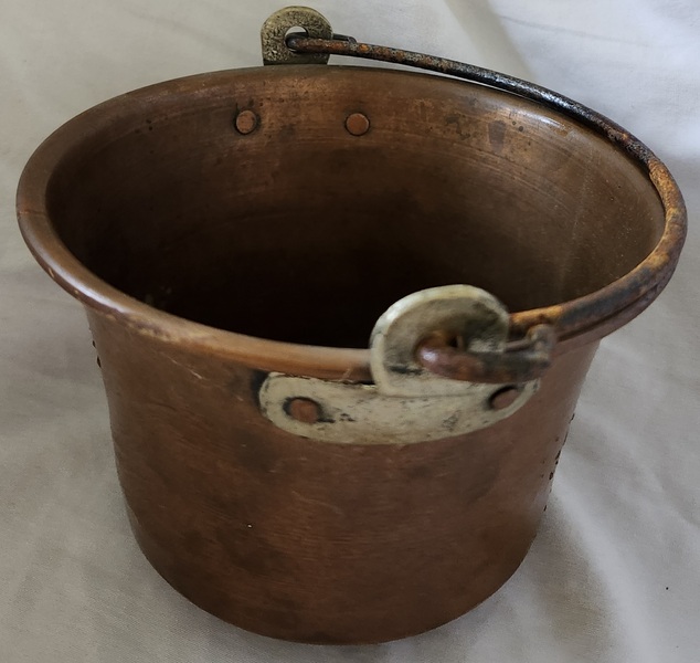 **Antique Miniature 5 5/8" Diameter Copper Bucket