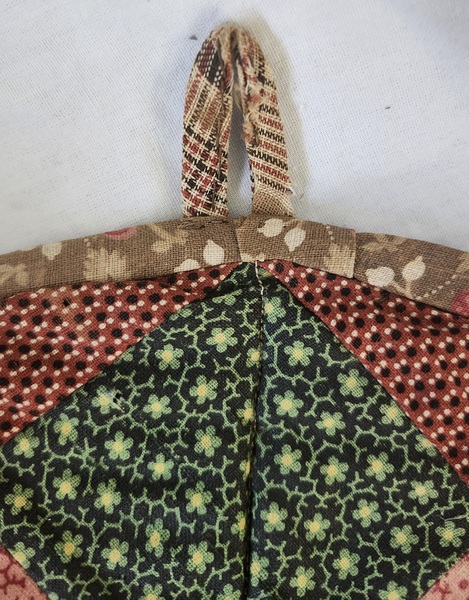Lg. Antique 9-Patch in Diamond Pot Holder #2