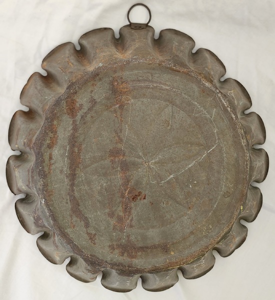 Antique PA. Folk Art Tin Food Mold w/Radial Design