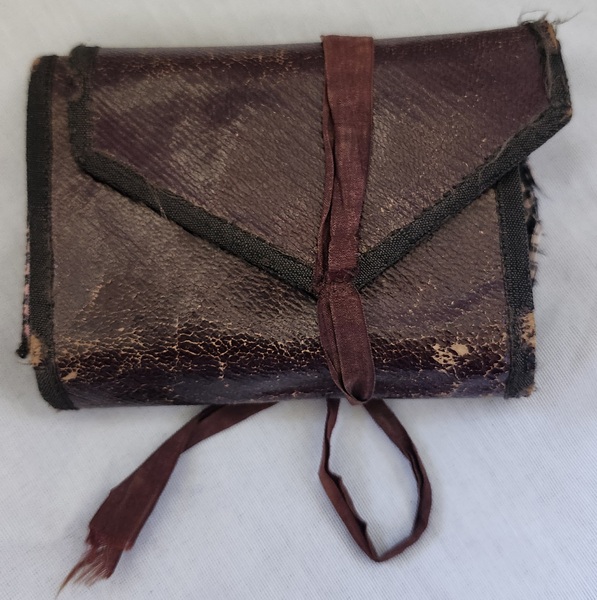 **Antq. Shaker Shagreen & Silk Huswif w/Poem