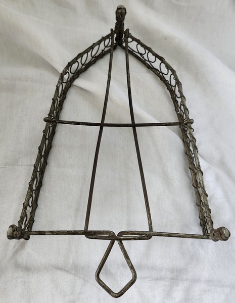 Antique ca. 1920's Twisted Wire Iron Form Trivet