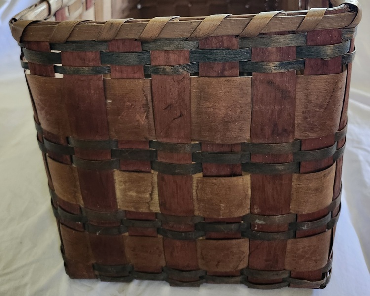 **Lg. Antq. Primitive Folk Art Potato Stamp Basket
