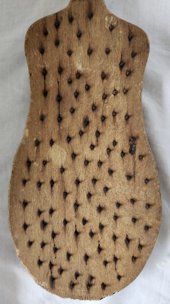 Antique Folk Art Guitar Form Carding Comb