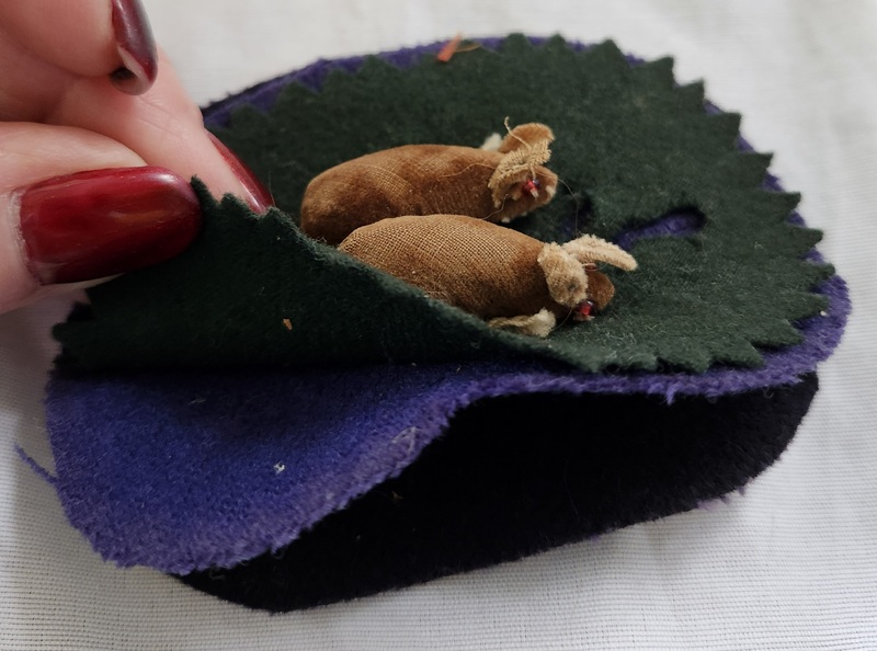 **Antique Folk Art Mouse Pen Wipe Ex McClard #3