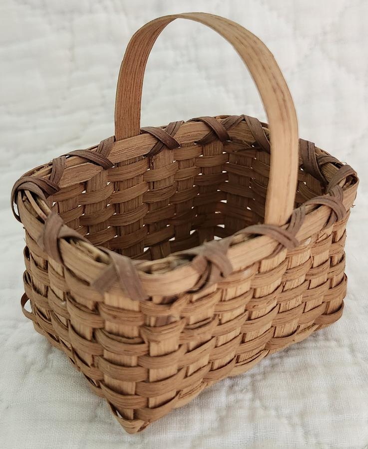 Tiny 3" Vintage Rectangular Gathering Basket