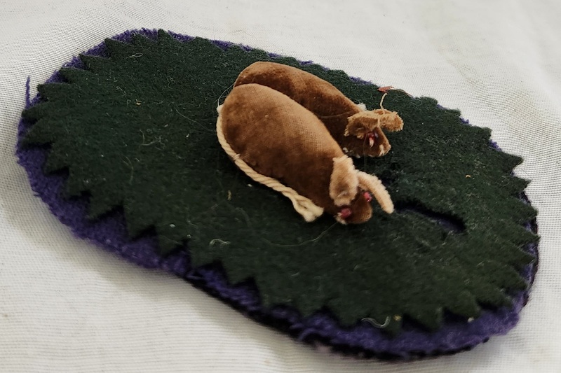 **Antique Folk Art Mouse Pen Wipe Ex McClard #3
