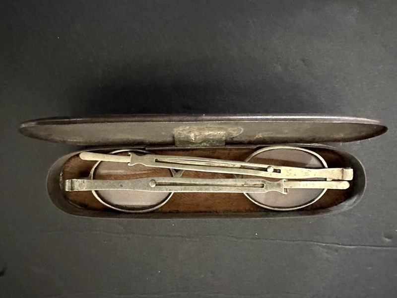 Pair of 1860s Old Eye Glasses in Tin Case