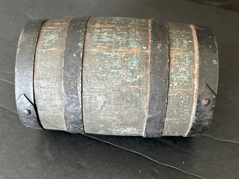 American Colonial Painted Multipurpose Wood Keg
