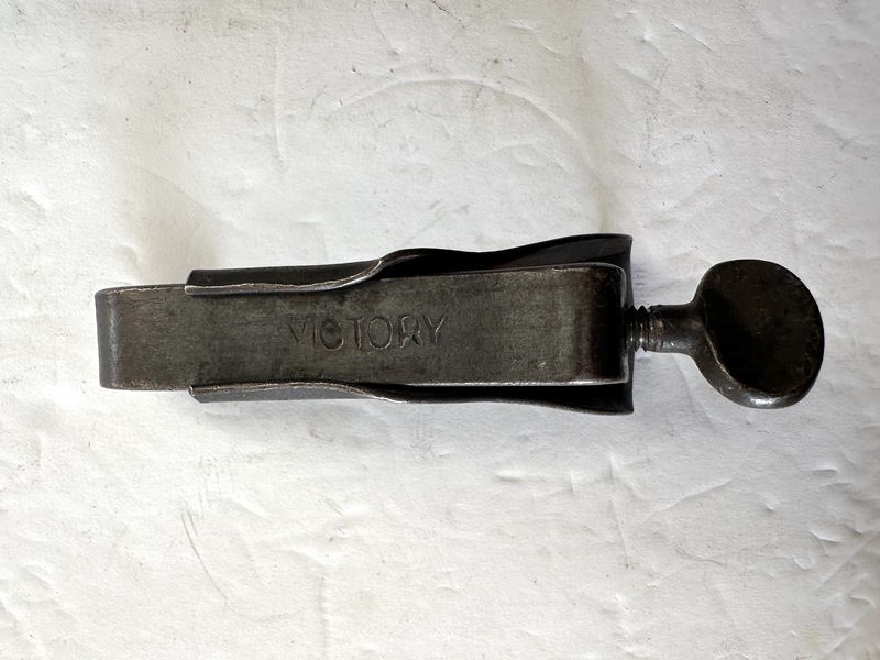 Old Victory Mechanical and Adjustable Jar Clamp