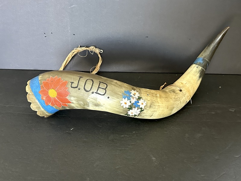 Incised 19 C Painted Horn Work Flower Pocket