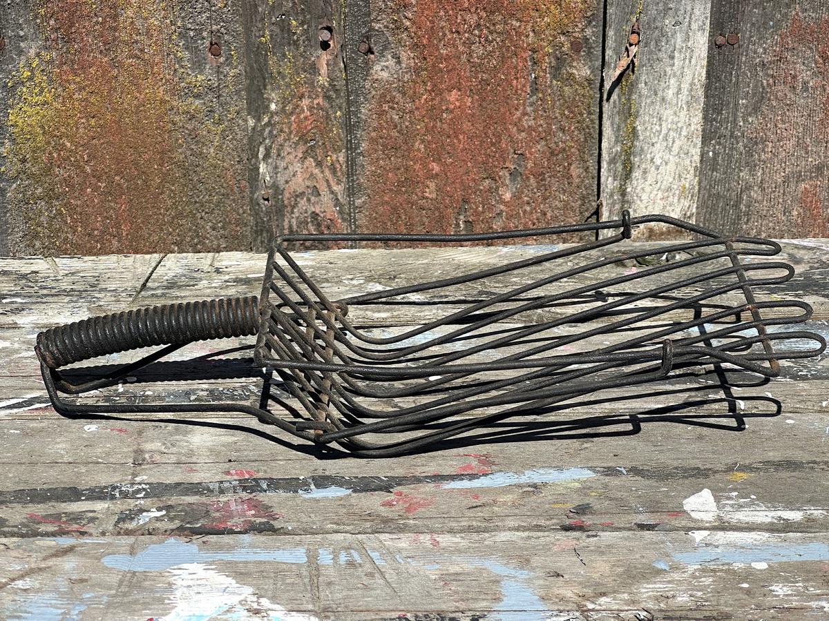 Vintage Wire Potato Rake Garden item
