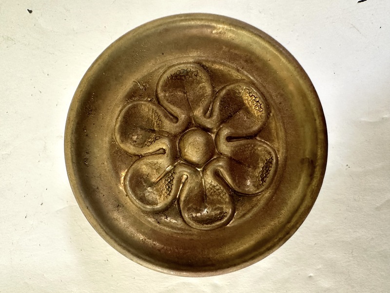 Sheraton Period Set of 12Brass Drawer Pulls