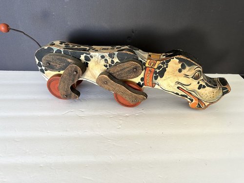 1940s Snoopy Sniffer Pull Toy Great Fun