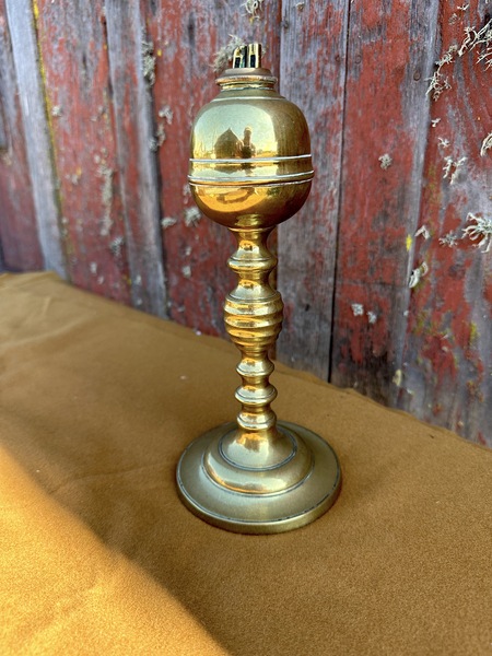 Fine Form 1830s Brass 19th C Whale Oil Lamp