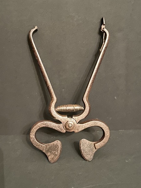 Pair of Vintage Vermont Iron Sugar Nippers
