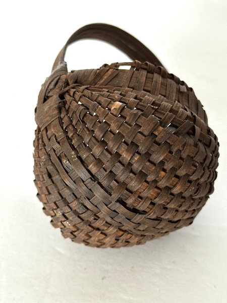 Unusual Mini Size Antique Ash Splint Fanny Basket